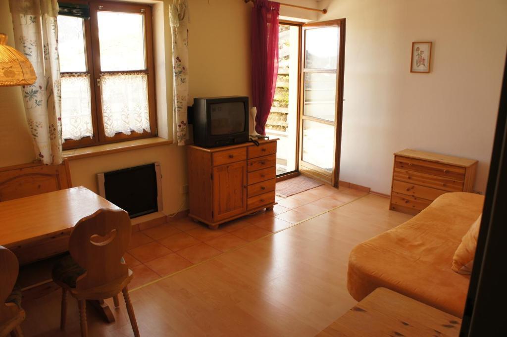 Apartment Margret Im Haus Sonnleitn Sonnenalpe Nassfeld Exterior foto